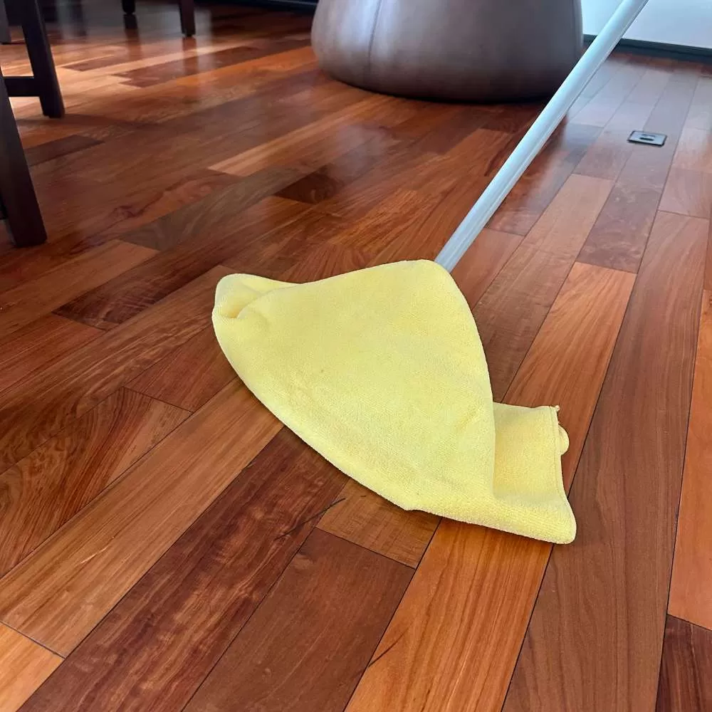 PAÑO MICROFIBRA DE PISO AMARILLO 40x60 CM LAFFITTÉ
